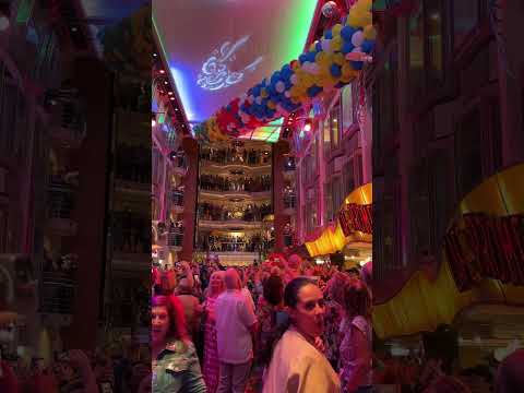 #shorts Royal Caribbean Voyager of the Seas 25th Birthday Balloon Drop Fail!