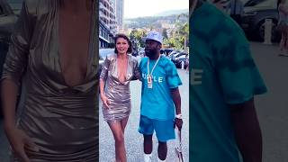 Floyd Mayweather LEAVES LADY BLUSHING | TMT | MONEY TEAM