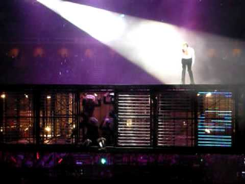 郭富城 Aaron Kwok De Show Reel Live In Concert 09 [30 May 2009]  旋转舞台5