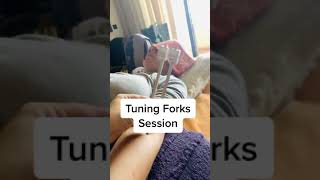 Tuning forks session #soundhealingtherapy #soundhealinsession #tuningforks #soundmeditation #shorts