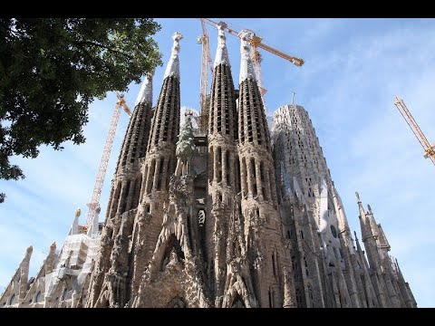 【スペイン バルセロナ旅行・前編】　サグラダファミリア　グエル公園　ガウディー作品群