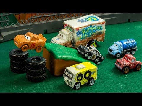 Jackson Storm Mini Derby Lightning McQueen has a BIG problem!