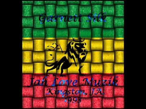 Garnett Silk Live Pon Jah Love Muzik (Kingston, JA 1993) Pt.1