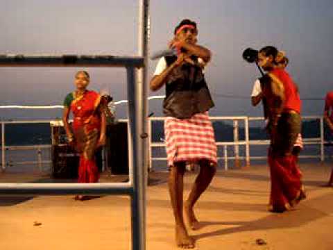 Goa Boys and Girls Beach Dance