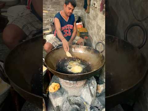 মহালয়া সকাল সকাল Kachori ar Aloo Dum Uff🤤 #kolkata #streetfood #shorts