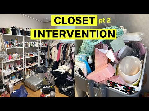 STRESSED & OVERWHELMED By Her Closet 👕  Are You A HOARDER?!?!? (part 2)