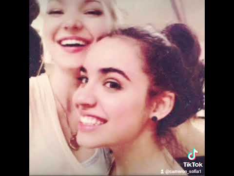 Dove cameron and Sofia carson