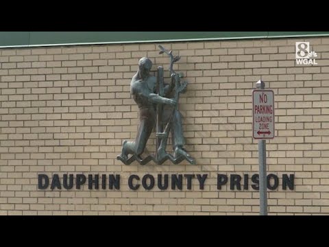 Prison investigates reports of 'strange smell'