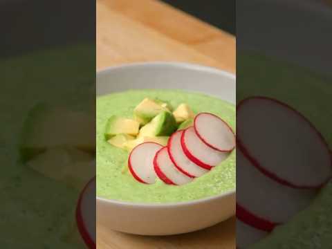 Beat the heat with a delightful Cucumber Avocado Soup ⬇️Click here for recipe⬇️