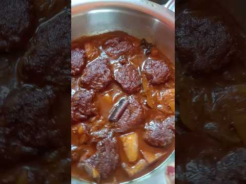 চিংরির বড়া দিয়ে আলুর রসা #villfoodcooking #ytshorts #shorts #traditionalbengalirecipe #cookingfood