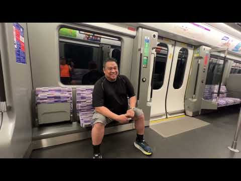 London, England 🏴󠁧󠁢󠁥󠁮󠁧󠁿- Elizabeth Line from Airport to Central London - Darius First Time in London