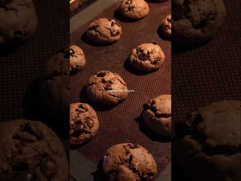 batch baking cookies for the week! 🍪 #vlogmas #holidaybaking