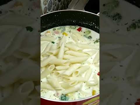 pasta Alfredo white special सोस