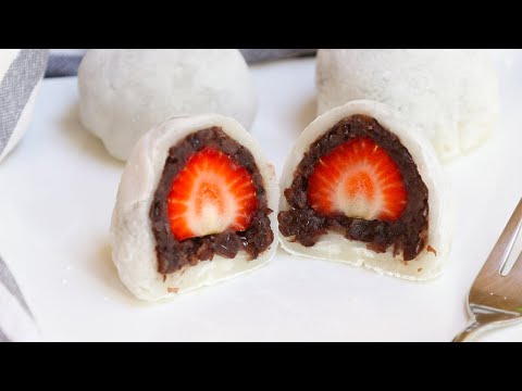 Strawberry Mochi (How to Make Ichigo Daifuku)