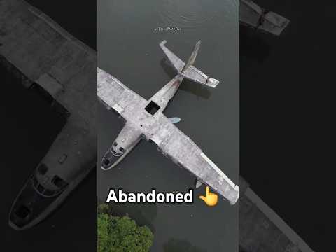 Abandoned plane Coron ❌️