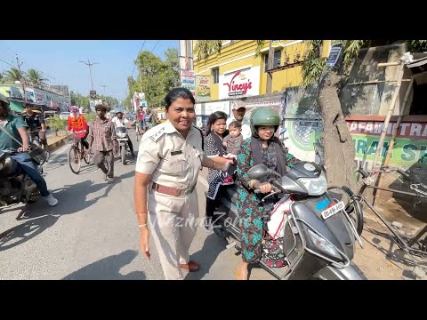 Police Public । Viral Video । Helmet Checking । Police Action Mode