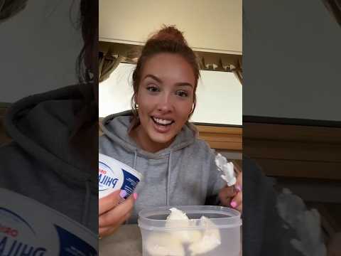 Trying cream cheese and marshmallow fluff dip #ytshorts