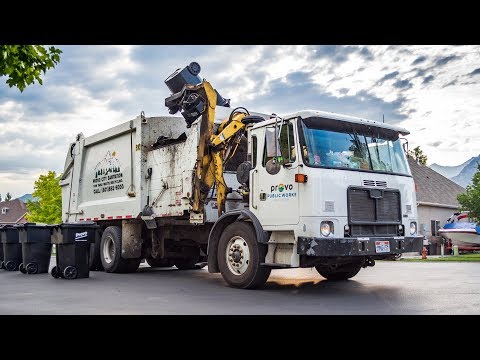 Autocar ACX - Heil DuraPack 7000 Garbage Truck