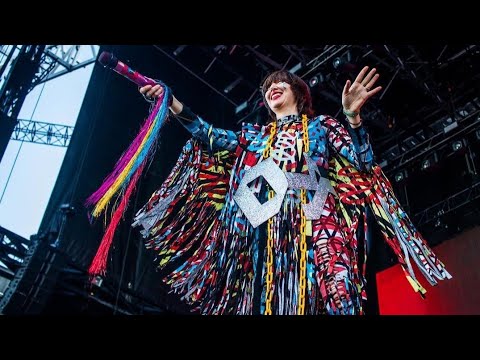 Yeah Yeah Yeahs - Wolf Live at Osheaga 2022 #YeahYeahYeahs