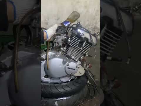 Suzuki motorcycle engine