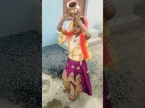 👉🙏🙏 छोटी सूर्य को जल...#chhoti bahu#balika vadhu#saas Bahuki nok jhok#funny#shorts#viral#सूर्य