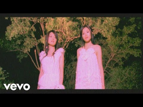 蜜雪薇琪 Michelle & Vickie - 螢光蝴蝶