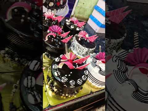 Cakes ka makeup wali #funny #cutebaby #shortsfeed #explore #ytshorts #viralshort