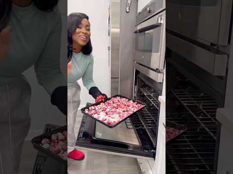 TRYING TO MAKE THE CANDIED CRANBERRIES RECIPE PART 2 #Recipe #holiday #snacks