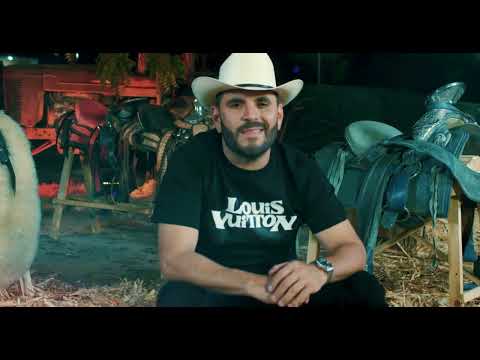 El Komander - Ranchero y Gallardo  (En Vivo)