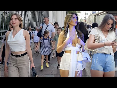 Russian ,Walking in St. Petersburg / Beautiful and attractive Russian girls  🇷🇺