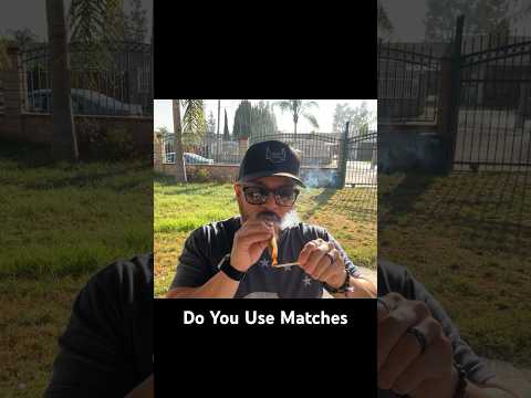 Are matches better than gas? #asmr #cigar #puro #viral #smoke #davidoff