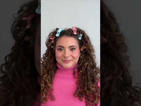 I TRIED USING ALLIGATOR CLIPS + HAIRSPRAY FOR VOLUME ON MY CURLY HAIR