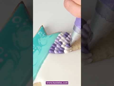 Mermaid Tail Cookie #cookiedecorating