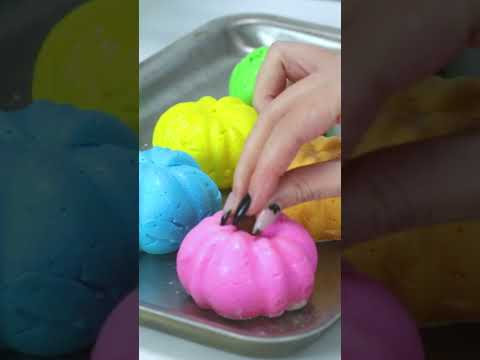 Rainbow Pumpkin Marshmallows