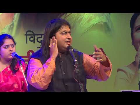 Swaradhish Dr. Bharat Balvalli sings Hari Mhana