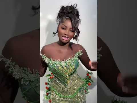 FATOU NDIAYE Sénégalrek comment vous me trouvez ? #fatoundiaye #senegal #music #habillement