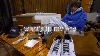 【what's in my bag】上杉柊平のカバンの中身。