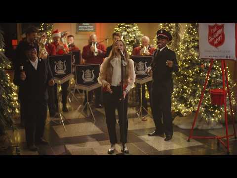 Lauren Daigle - What Child Is This? (Salvation Army Performance)