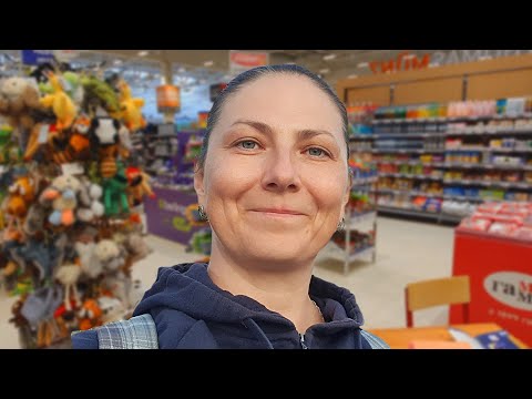 Back to School!  Shopping Vlog from a Huge Russian Store / Different Russia 2024