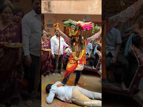 Bonam Rakesh Sigam At Mekala Banda Nalla Pochamma Temple #bonamrakeshanna #temple