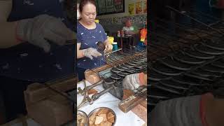 making of popular Chinese New Year biscuits Kuih Kapit #cny #biscuits #cooking #food #chinesenewyear