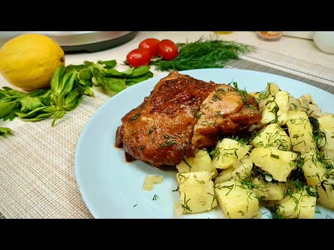 It's so delicious that I cook it almost every day! Chicken Leg Dinner in a Pan!