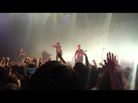 Capture the crown - RVG 【Live at SCREAM OUT FEST 2015 】