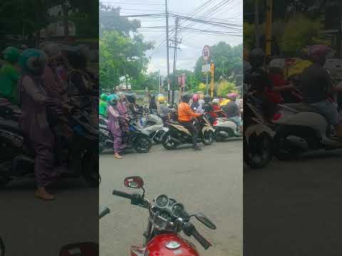 #shortvideo #keretaapi #palangpintuperlintasankeretaapiindonesia #shortsvideo #kai #train #shorts