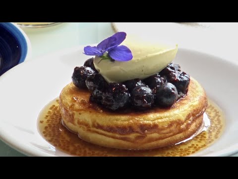 Flavorful and Beautiful! Fruit Pancakes! | Korean Street Food