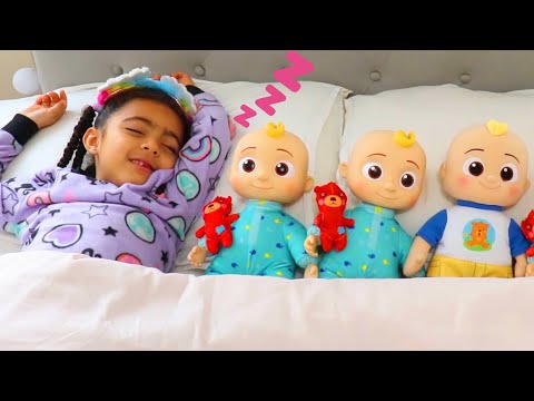 Ten in the Bed | Play with CoComelon Toys & Nursery Rhymes & kids Songs