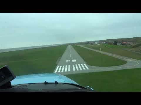 Aviation #106: Approach and landing at EDWJ (Juist) with the PH-JPO.