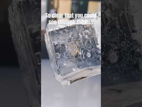 How I make an old-fashioned using very clear ice ￼