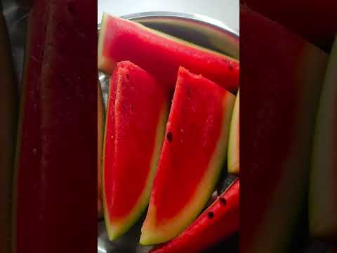 పుచ్చకాయ కొనే ముందు ఇవి తెలుసుకొండి #watermelon #shortsviral #viral #ytshorts #summer #juice #melon