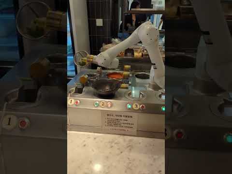 お料理ロボット #ソウル東大門　#Dongdaemun